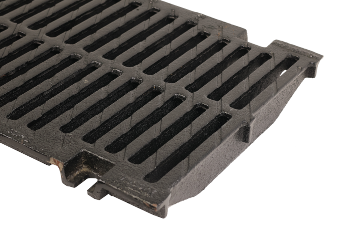 MV250 F Class 12" Catch Basin DI Slotted Grate 1/2M