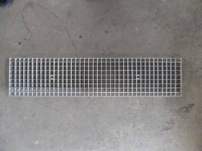 MEA U2000 1M C Class Stainless Mesh Grate