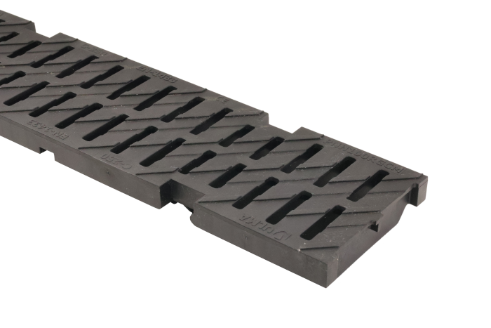 MV100 C Class Composite Slotted Grate 1/2M